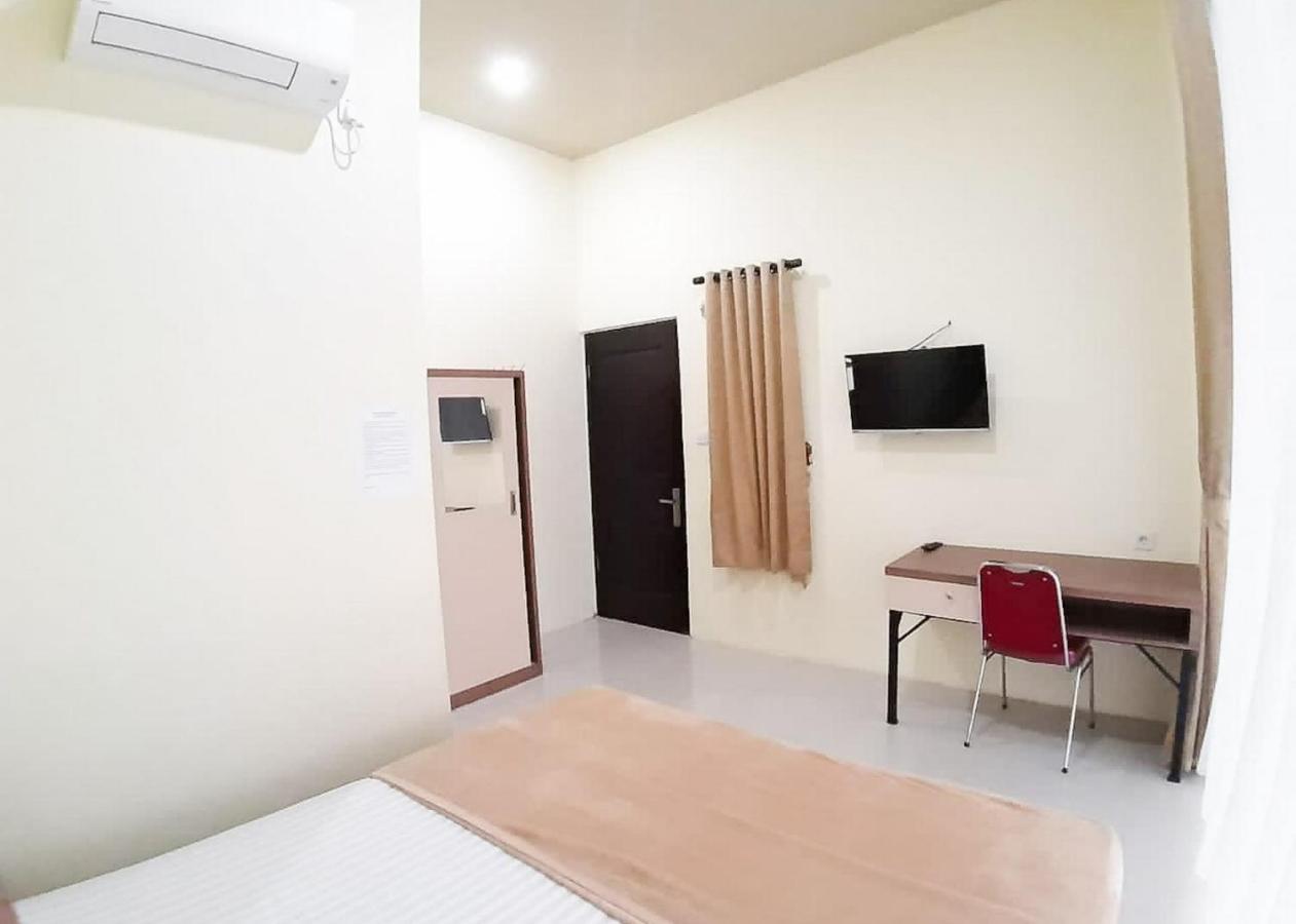 Reddoorz Syariah Near Transmart Jambi 2 Hotel Paalmerah Exterior foto